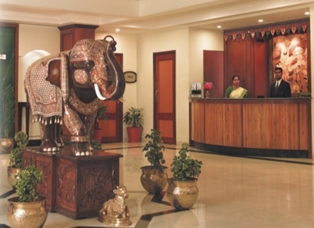 Renest Shraddha Inn - Shirdi Wnętrze zdjęcie